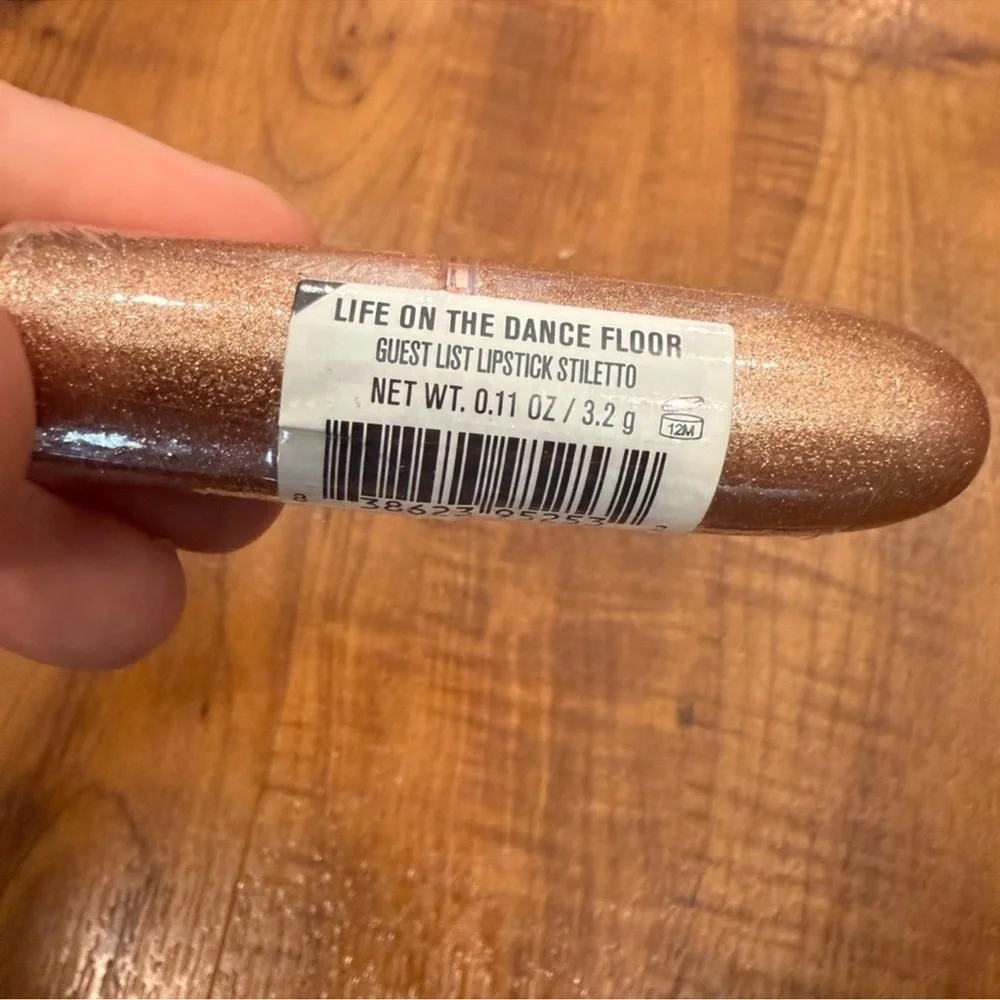 STILETTO | Makeup Revolution Life on the Dance Floor Lipstick 💄